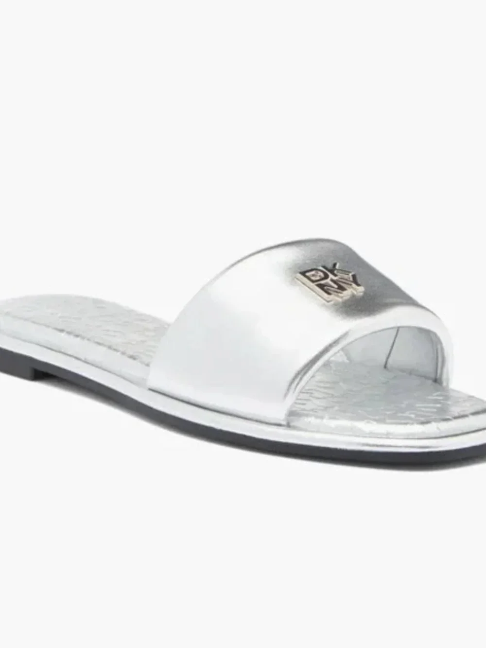 DKNY Women’s Bella Metallic Silver Embossed Logo Slide. Sz: 7